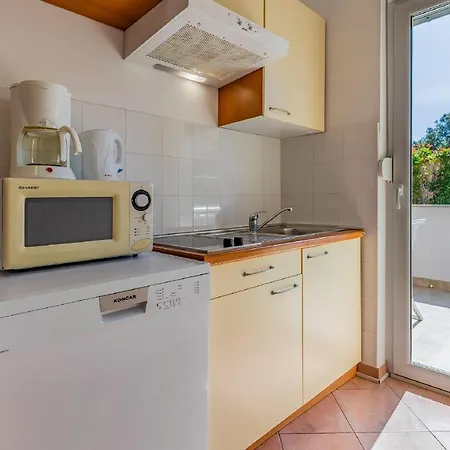 Apartment Pretty In Near Seabeach And Town Centre *